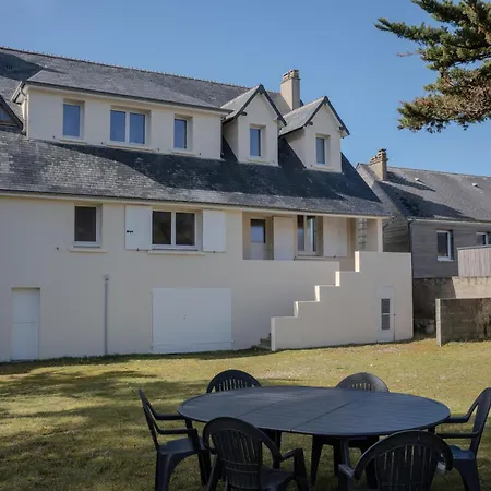 Villa Bord De Pour 10 Personnes *